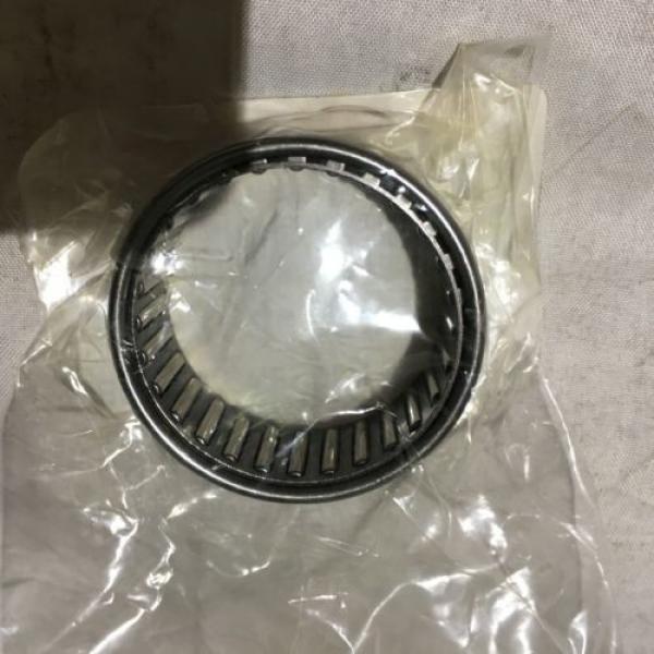 GENUINE TOYOTA LANDCRUISER NEEDLE ROLLER FRONT BEARING PART # 90364-33011 #1 image