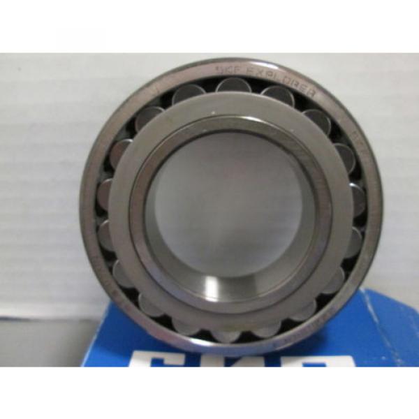 22211 EK C3 SKF SPHERICAL ROLLER BEARING #2 image