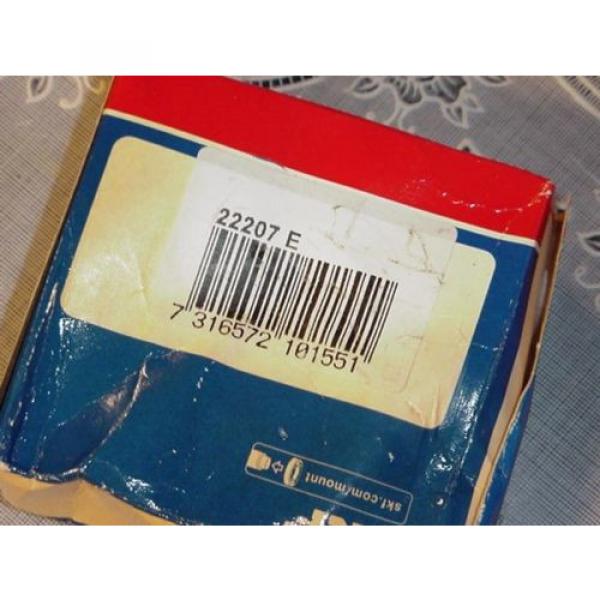 SKF 22207E SKF New Spherical Roller Bearing NEW IN FACTORY BOX! #2 image