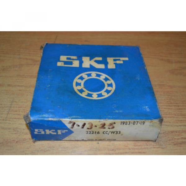 SKF 22216 CC/W33 spherical roller bearing OD : 140 mm X ID : 80 mm X W : 33 mm #1 image