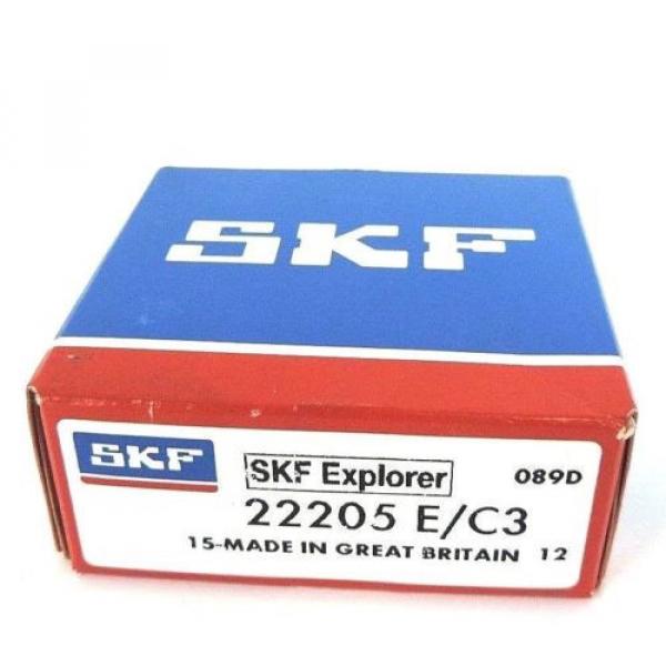 NIB SKF 22205 E/C3 SPHERICAL ROLLER BEARING #1 image