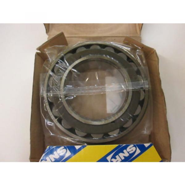 *NEW* 22217EAB33 SNR Spherical Roller Bearing #1 image