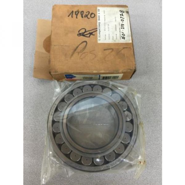 NEW IN BOX SKF SPHERICAL ROLLER BEARING 22219E #1 image