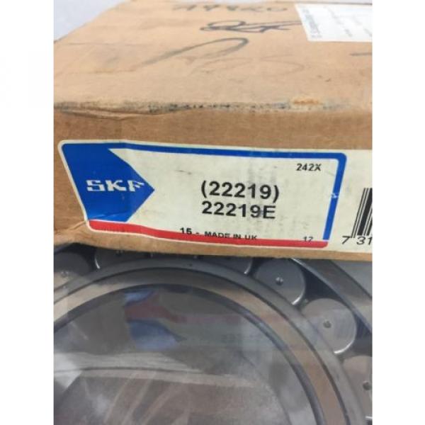 NEW IN BOX SKF SPHERICAL ROLLER BEARING 22219E #2 image