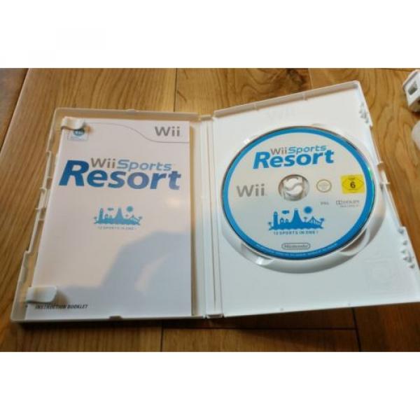 Nintendo Wii Sports Resort Game, Motion Plus Sensor Adaptor &amp; Sleeve Free P&amp;P #4 image