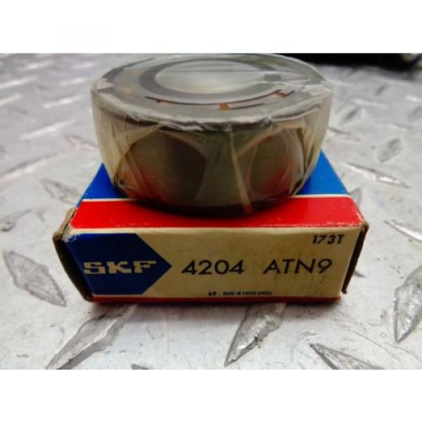 SKF DOUBLE ROW BALL BEARING 4202 ATN9 NEW OTHER #4 image