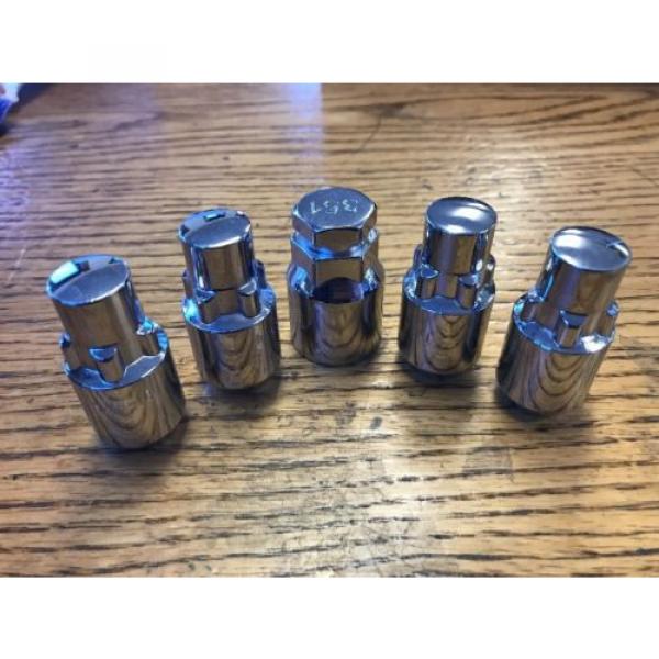 Set Lug Nut Wheel Lock Nuts 9/16 Bulge Acorn Locking Lugs New #1 image