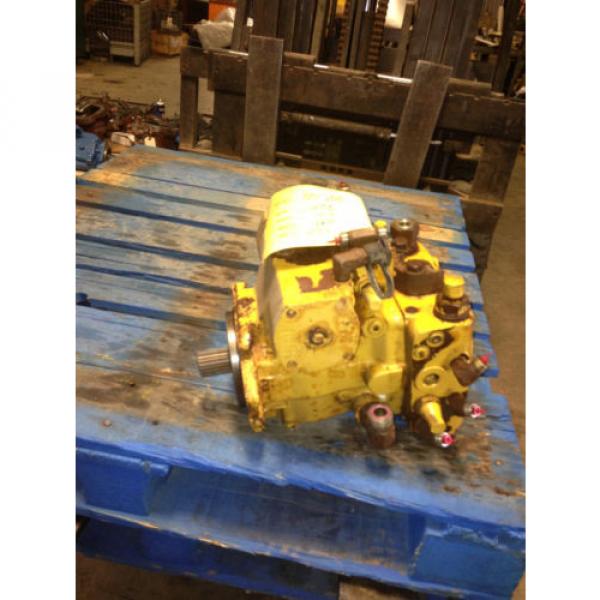 Caterpillar d6n hydraulic pump cat part number 1776949 rexroth a4vg71 Pump #1 image