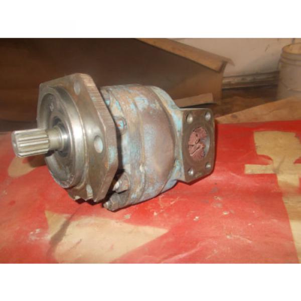 Case Excavator Vickers Hydraulic Gear S516537 Pump #4 image