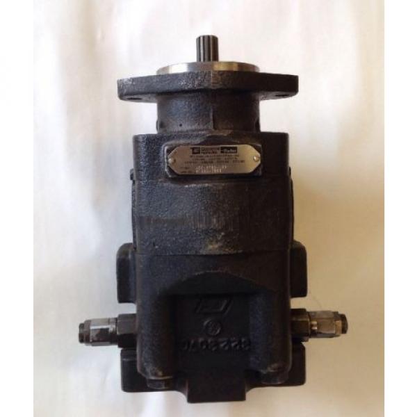 Parker Commercial Hydraulics 3229210009 Pump #2 image