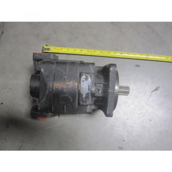 NEW PARKER COMMERCIAL HYDRAULIC # 3229210035 Pump #1 image