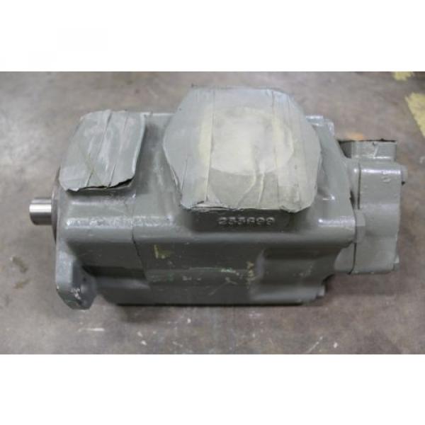 REBUILT VICKERS 4525V50A14 1CC10 180 ROTARY VANE HYDRAULIC 3.5&#034; IN 1.5&#034; OUT Pump #1 image