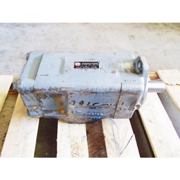 VICKERS ,PERFECTION F34535V50A38860D22R HYDRAULIC USED Pump #1 image