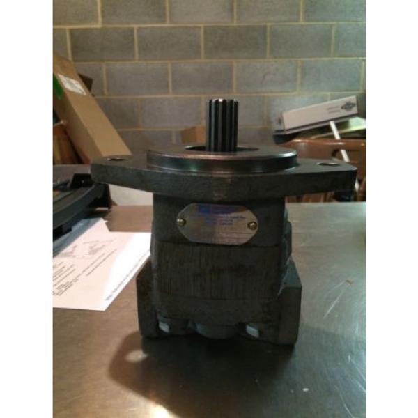 Hydraulic Motor Commercial Intertech  Pump #1 image