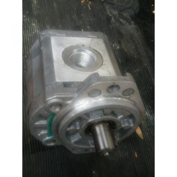 concentric 4F669 hydraulic pump Pump #3 image