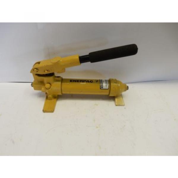 ENERPAC P18 HYDRAULIC HAND 2850 PSI MAX 1SPEED 3/8&#034; NPT  Pump #1 image