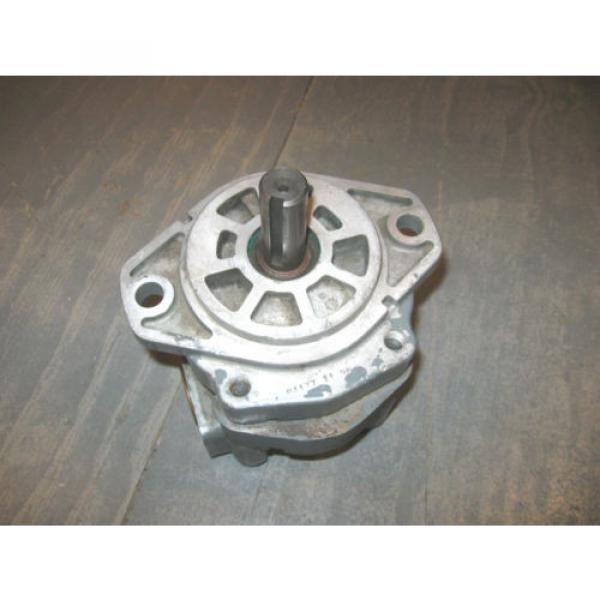 Parker Gresen 7/8&#034; Shaft 1/4&#034; Key Hydraulic 2 Bolt Flange VP16100C5N3 Pump #2 image