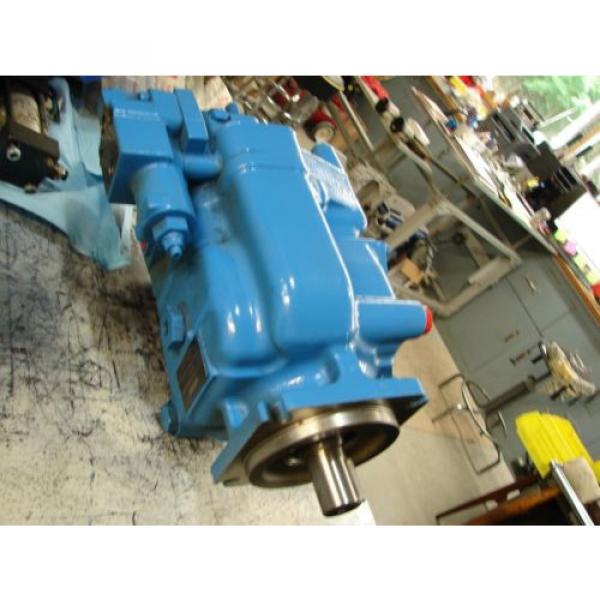 VICKERS PVH074 VARIABLE DISPLACMENT PVH074R01AA10H002000AB010A  Pump #2 image