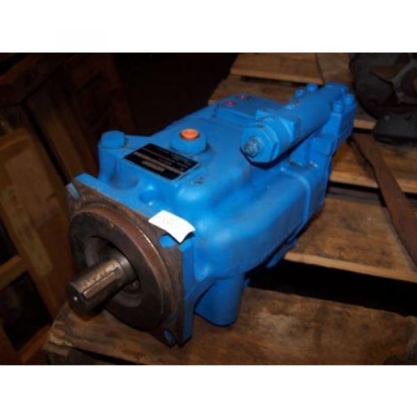 NEW VICKERS PVH057 VARIABLE DISPLACMENT PVH057R01AA10A250000001001AB010A  Pump #1 image