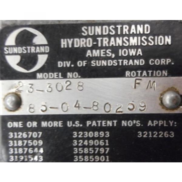 SAUER SUNDSTRAND HYDROLIC MOTOR, 233028, 5000 PSI RELIEF, 21 SPLINE SHAFT Pump #2 image