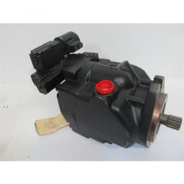 Danfoss 83025714, Series 45 Axial Piston Open Circuit Hydraulic  Pump #1 image