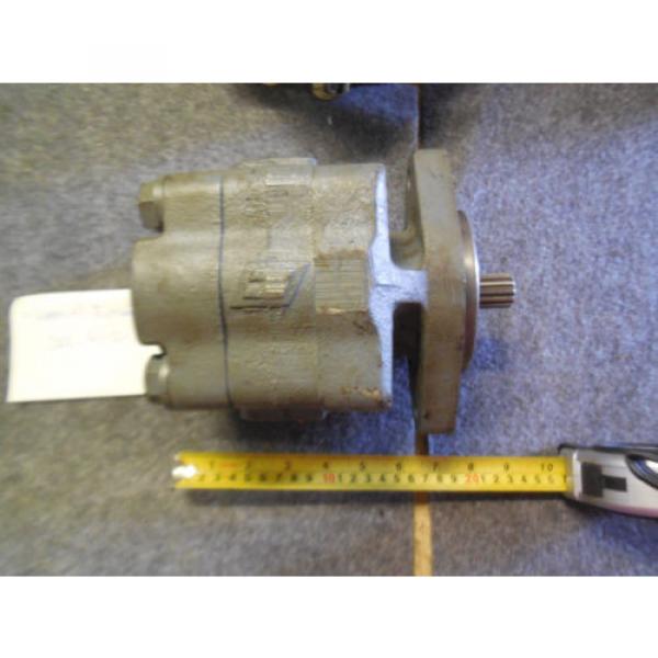 NEW PARKER COMMERCIAL HYDRAULIC # 3129112553 Pump #1 image