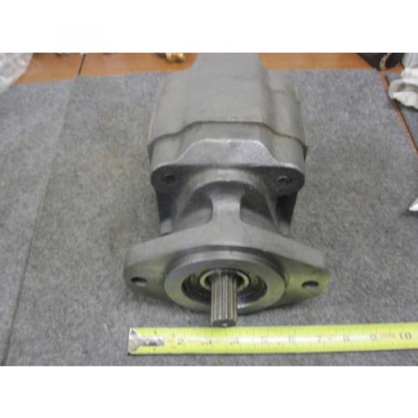 NEW CAVEN HYDRAULIC # M5B2B14SE12 Pump #3 image