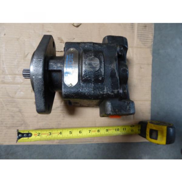 NEW PARKER COMMERCIAL HYDRAULIC # 3249110248 Pump #1 image