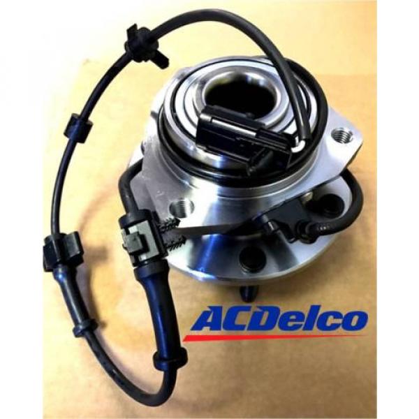 Wheel Bearing and Hub Assembly Front ACDelco OEM FW121 12413037 15130858 513188 #1 image