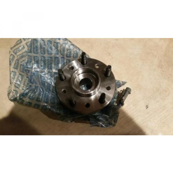 Wheel Bearing and Hub Assembly-Hub Assembly Front MOOG 513137 #1 image