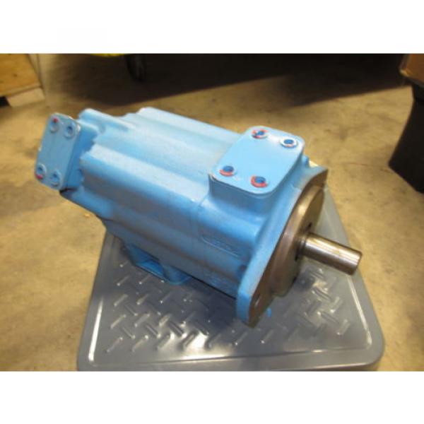 Eaton 2520V14A5 1AA22R Hydraulic 021371771 Vickers Pump #1 image