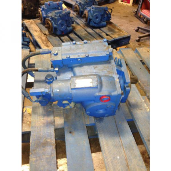 New Eaton 4644036 Varible motor Pump #1 image