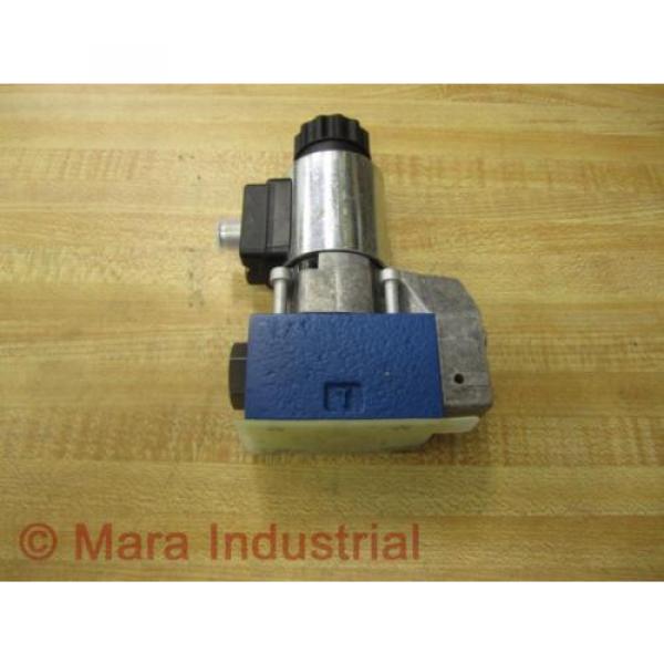 Rexroth Bosch Group R900242727 Valve - New No Box #1 image