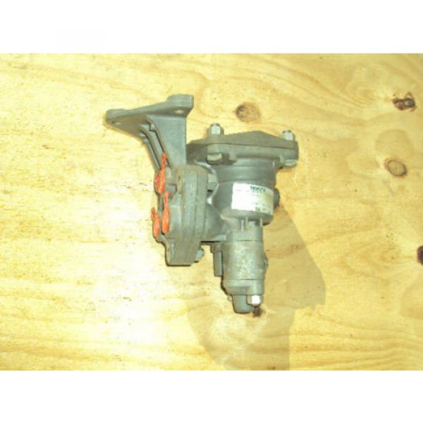 Rexroth Relayair Valve P-59156-10 #1 image